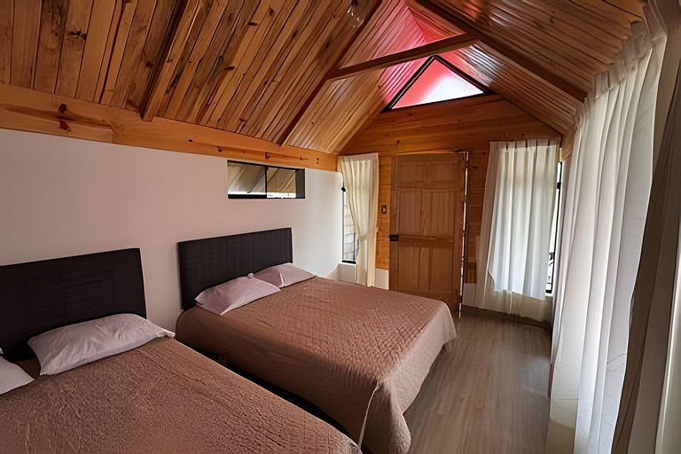 Hermosa cabaña en el campo Los Gatos de Oxapampa