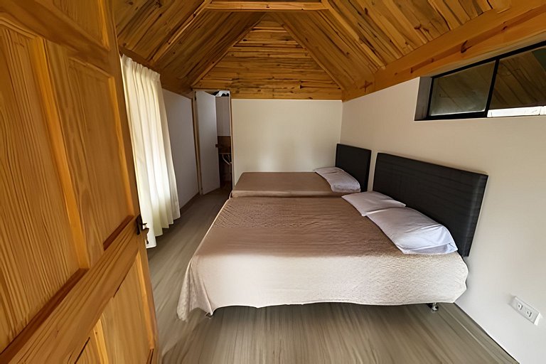 Hermosa cabaña en el campo Los Gatos de Oxapampa